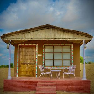 Bikaner Desert Camp And Resort